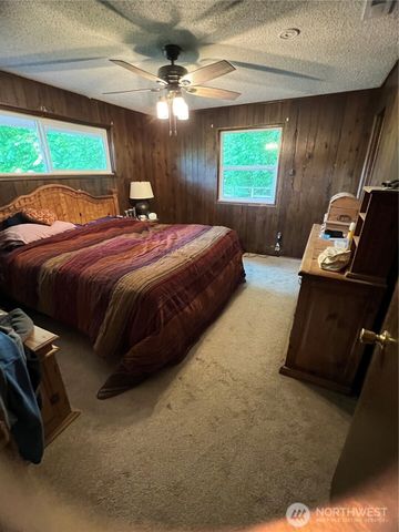 452 Lincoln Creek, Centralia, WA 98531