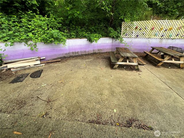 452 Lincoln Creek, Centralia, WA 98531