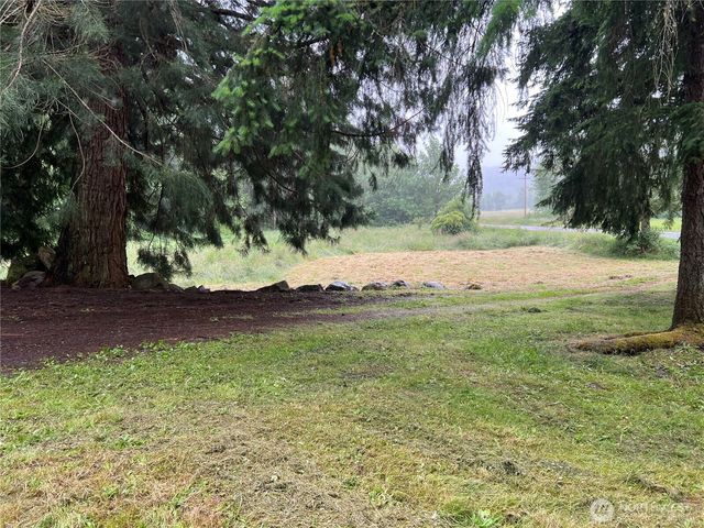 452 Lincoln Creek, Centralia, WA 98531