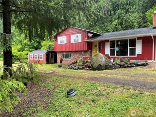 452 Lincoln Creek, Centralia, WA 98531