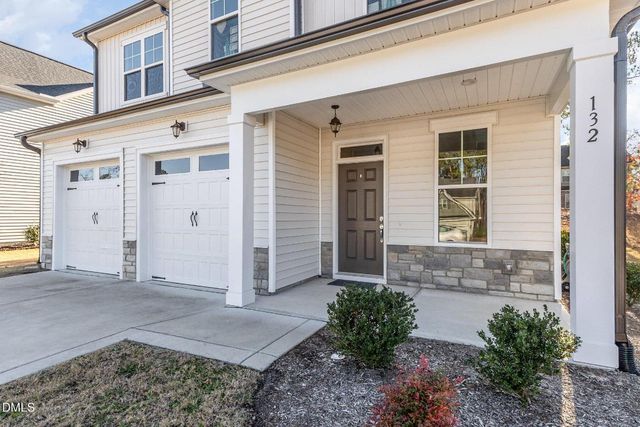 132 Kensington Drive, Spring Lake, NC 28390
