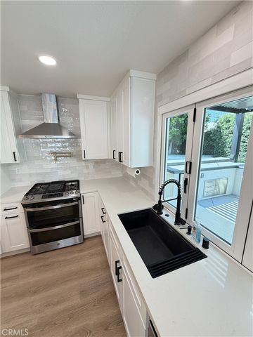 9197 El Cortez, Fountain Valley, CA 92708