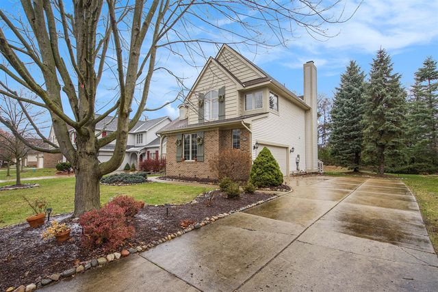 5660 Versailles Avenue, Ann Arbor, MI 48103