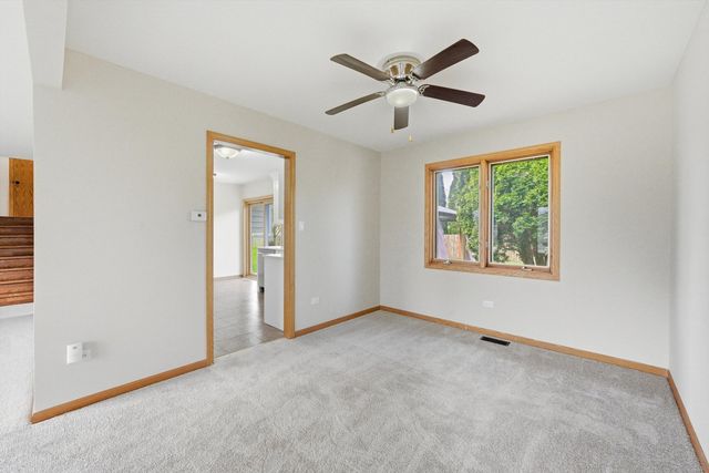 10 Joyce Court, Crete, IL 60417