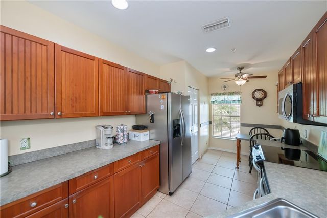 2060 WILLOW HAMMOCK CIRCLE 301, Punta Gorda, FL 33983