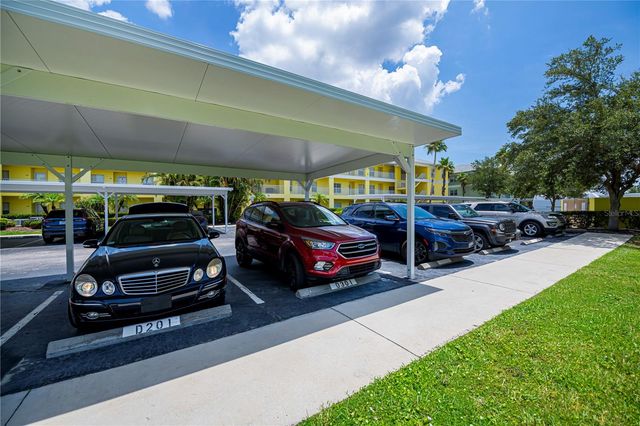 2060 WILLOW HAMMOCK CIRCLE 301, Punta Gorda, FL 33983