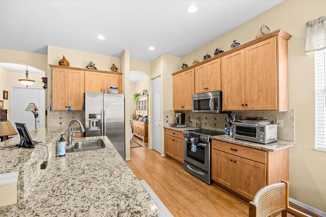 535 SW Lake Manatee Way, Port St. Lucie, Port St Lucie, FL 34986