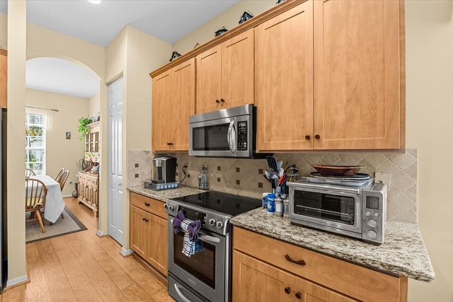 535 SW Lake Manatee Way, Port St. Lucie, Port St Lucie, FL 34986