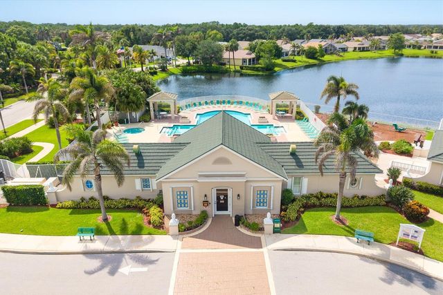 535 SW Lake Manatee Way, Port St. Lucie, Port St Lucie, FL 34986