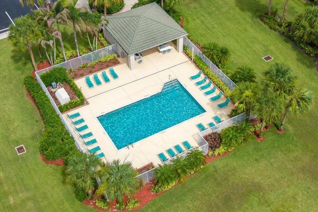 535 SW Lake Manatee Way, Port St. Lucie, Port St Lucie, FL 34986