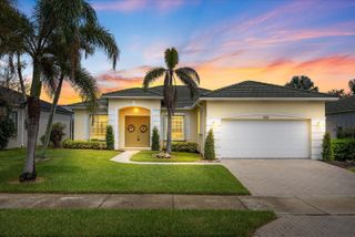 535 SW Lake Manatee Way, Port St. Lucie, Port St Lucie, FL 34986
