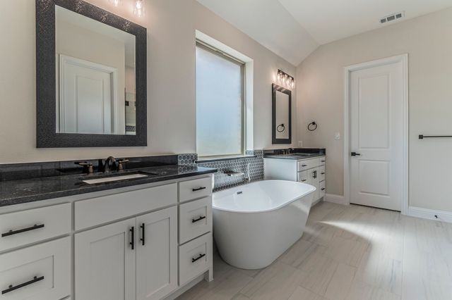 26 Kentucky Court, Van Alstyne, TX 75495