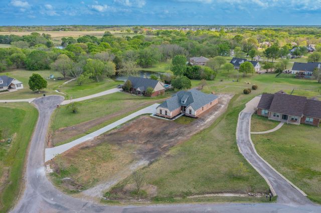 26 Kentucky Court, Van Alstyne, TX 75495