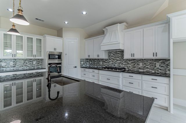 26 Kentucky Court, Van Alstyne, TX 75495