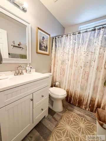 5107 E Lindee Lane, Ammon, ID 83401