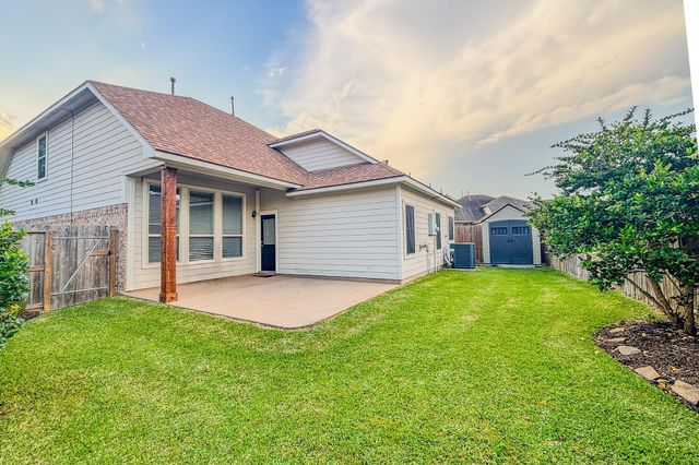 21906 Trapper Lake Drive, Spring, TX 77388