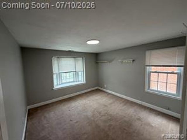 643 N Rosevere Avenue, Dearborn, MI 48128