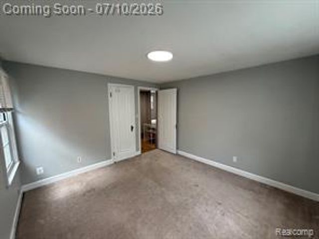 643 N Rosevere Avenue, Dearborn, MI 48128