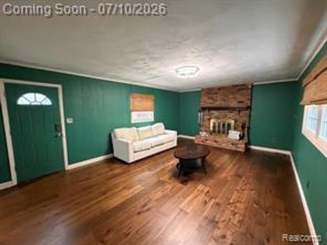 643 N Rosevere Avenue, Dearborn, MI 48128
