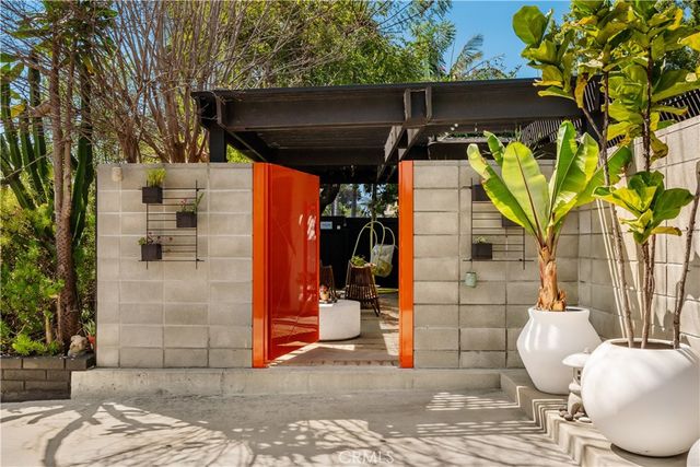 7213 E Lanai Street, Long Beach, CA 90808