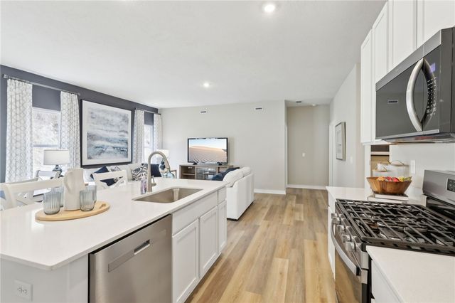 3069 Audrey Dr, Hempfield Twp, PA 15601