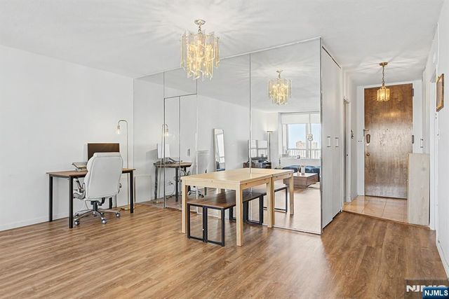 5 Horizon 2506, Fort Lee, NJ 07024