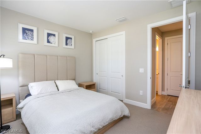 9716 Everglades DR, Naples, FL 34120