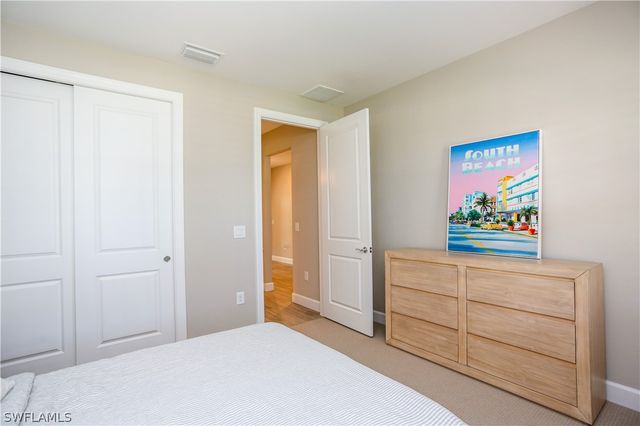 9716 Everglades DR, Naples, FL 34120