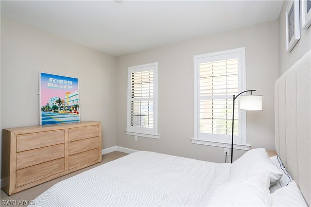 9716 Everglades DR, Naples, FL 34120