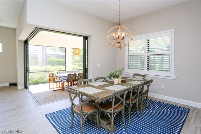 9716 Everglades DR, Naples, FL 34120