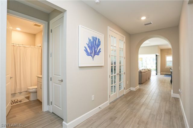 9716 Everglades DR, Naples, FL 34120