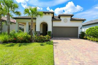 9716 Everglades DR, Naples, FL 34120