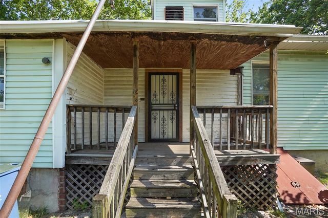 2801 Brown Street, Alton, IL 62002