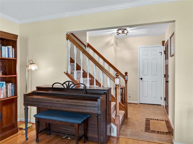1083 Macintosh Drive, Greece, NY 14626