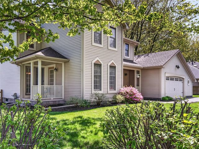 1083 Macintosh Drive, Greece, NY 14626