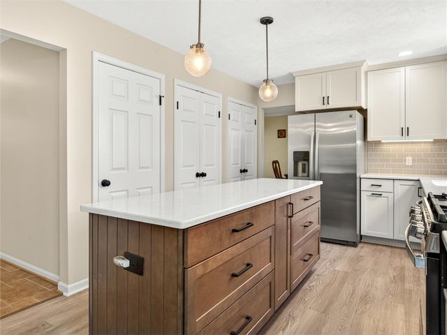 1083 Macintosh Drive, Greece, NY 14626