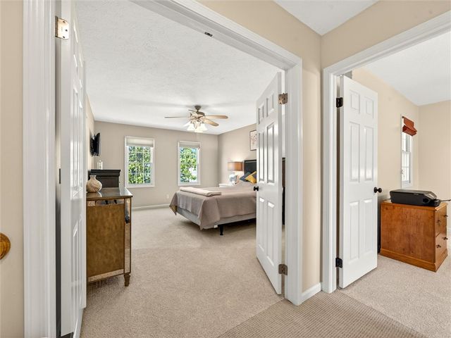 1083 Macintosh Drive, Greece, NY 14626