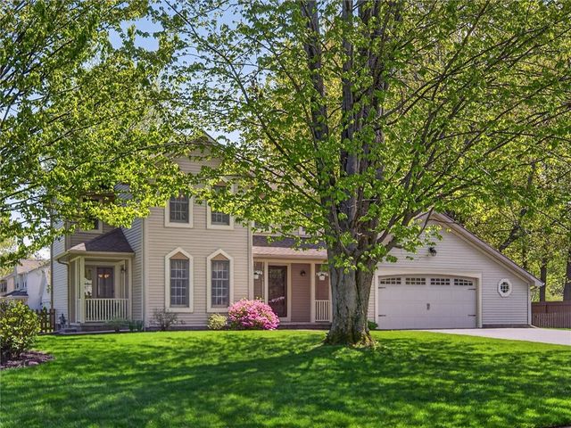 1083 Macintosh Drive, Greece, NY 14626