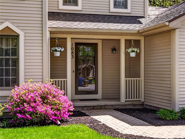 1083 Macintosh Drive, Greece, NY 14626