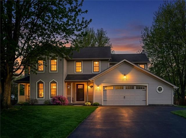 1083 Macintosh Drive, Greece, NY 14626