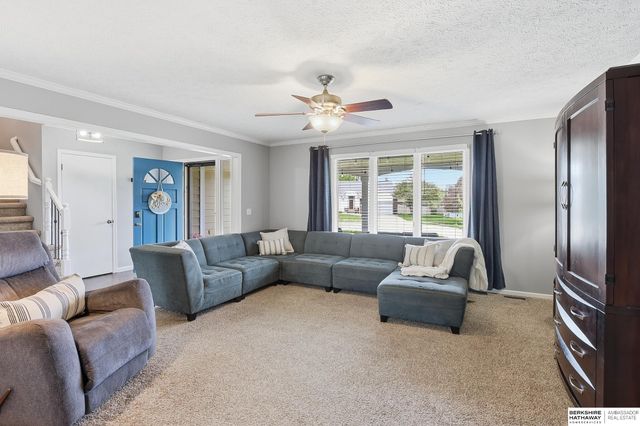 21750 Erin Circle, Gretna, NE 68028