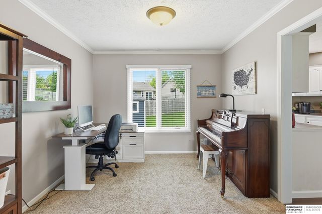 21750 Erin Circle, Gretna, NE 68028