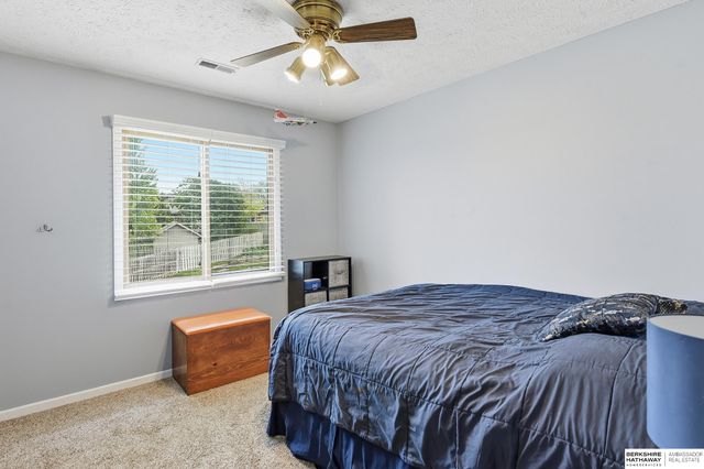 21750 Erin Circle, Gretna, NE 68028