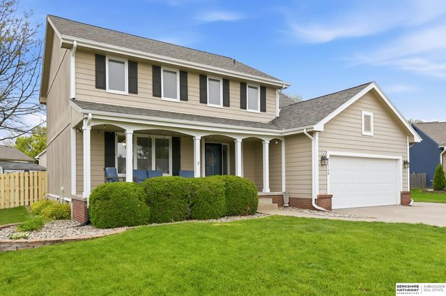 21750 Erin Circle, Gretna, NE 68028