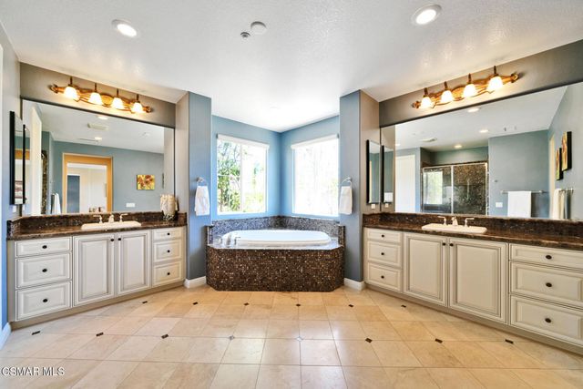 3916 Eagle Flight Drive, Simi Valley, CA 93065