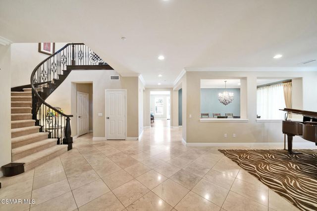 3916 Eagle Flight Drive, Simi Valley, CA 93065