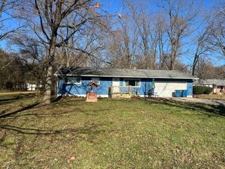 6160 E 116th Street, Fishers, IN 46038