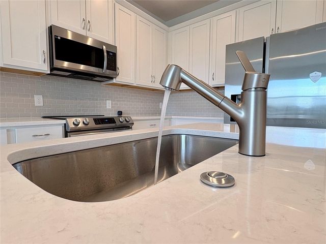 609 DUKE DRIVE, Haines City, FL 33844