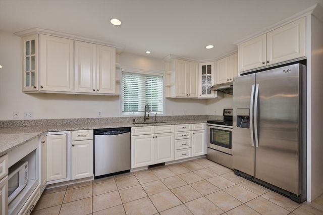 36 Stebbins Street, Belchertown, MA 01007