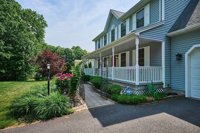 36 Stebbins Street, Belchertown, MA 01007